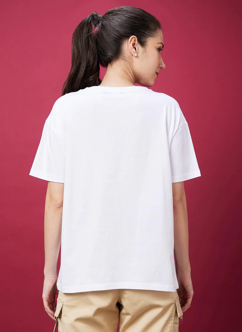 globus Globus Women White Floral Print Drop-Shoulder Sleeves Boxy T-shirt